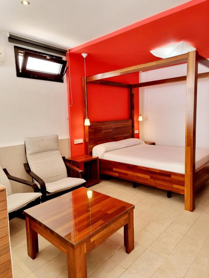 Apartamentos El Arrecife โกนิล เด ลาฟรอนเตรา ภายนอก รูปภาพ