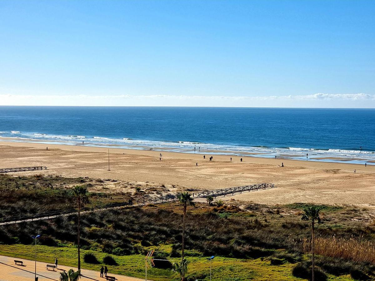 Apartamentos El Arrecife โกนิล เด ลาฟรอนเตรา ภายนอก รูปภาพ