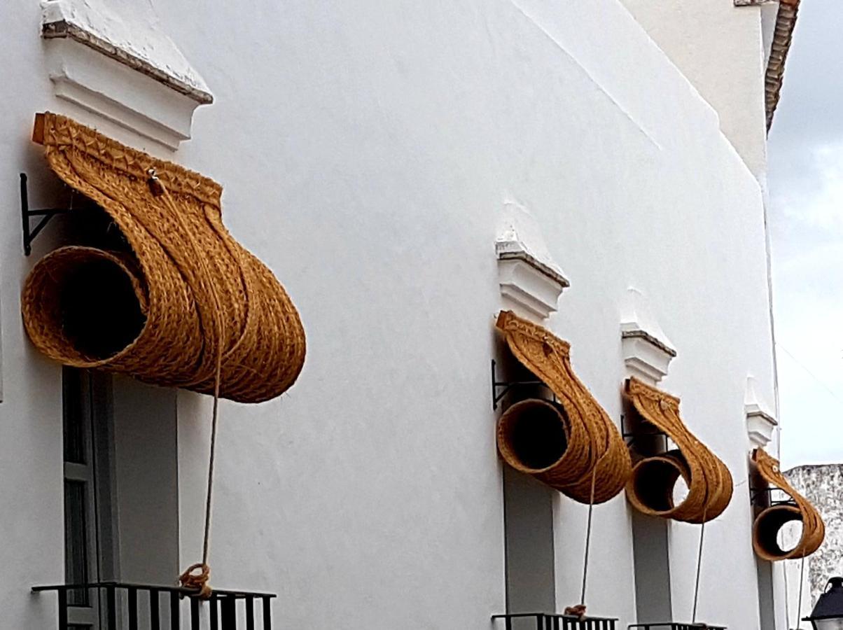 Apartamentos El Arrecife โกนิล เด ลาฟรอนเตรา ภายนอก รูปภาพ