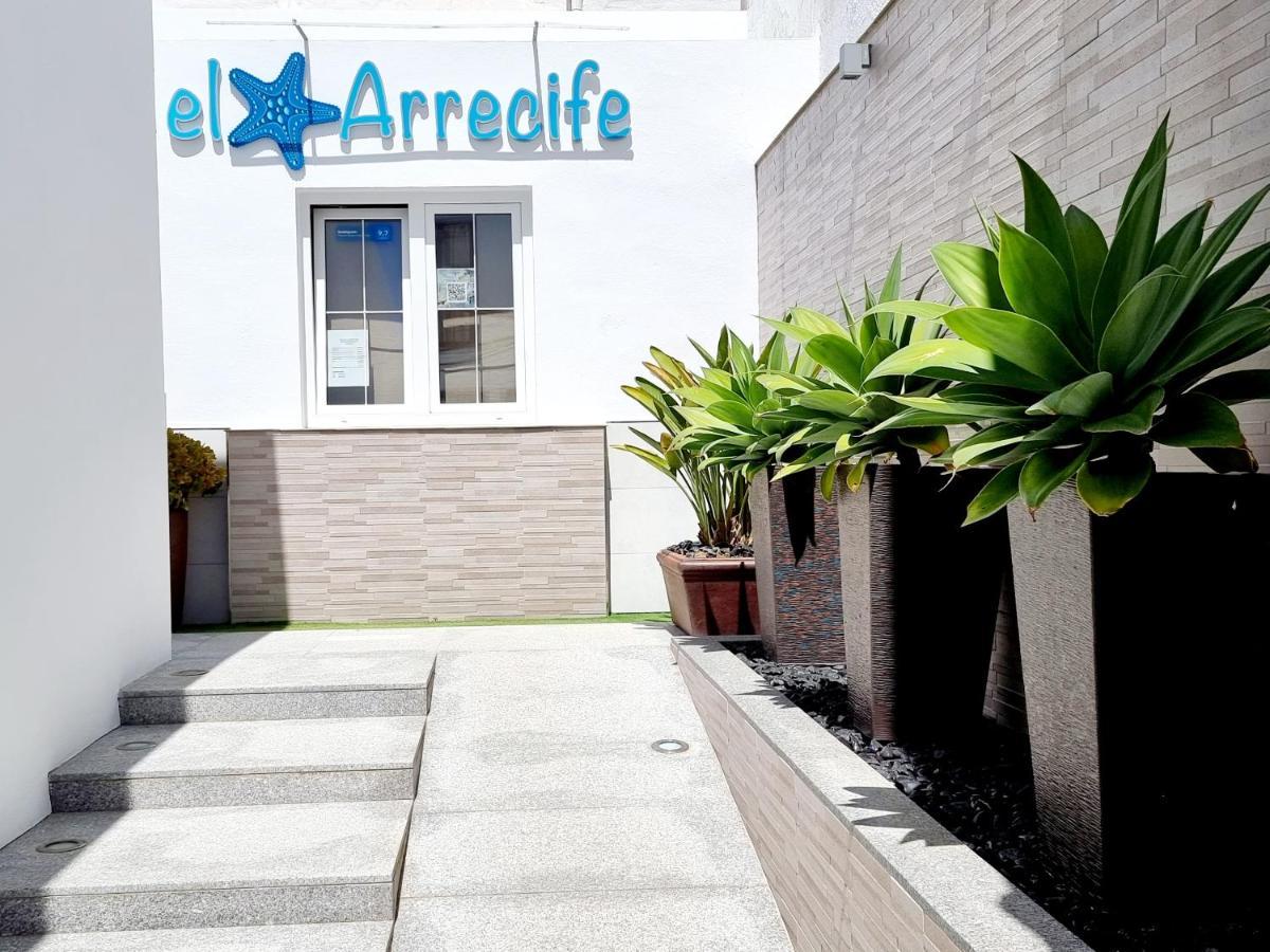 Apartamentos El Arrecife โกนิล เด ลาฟรอนเตรา ภายนอก รูปภาพ
