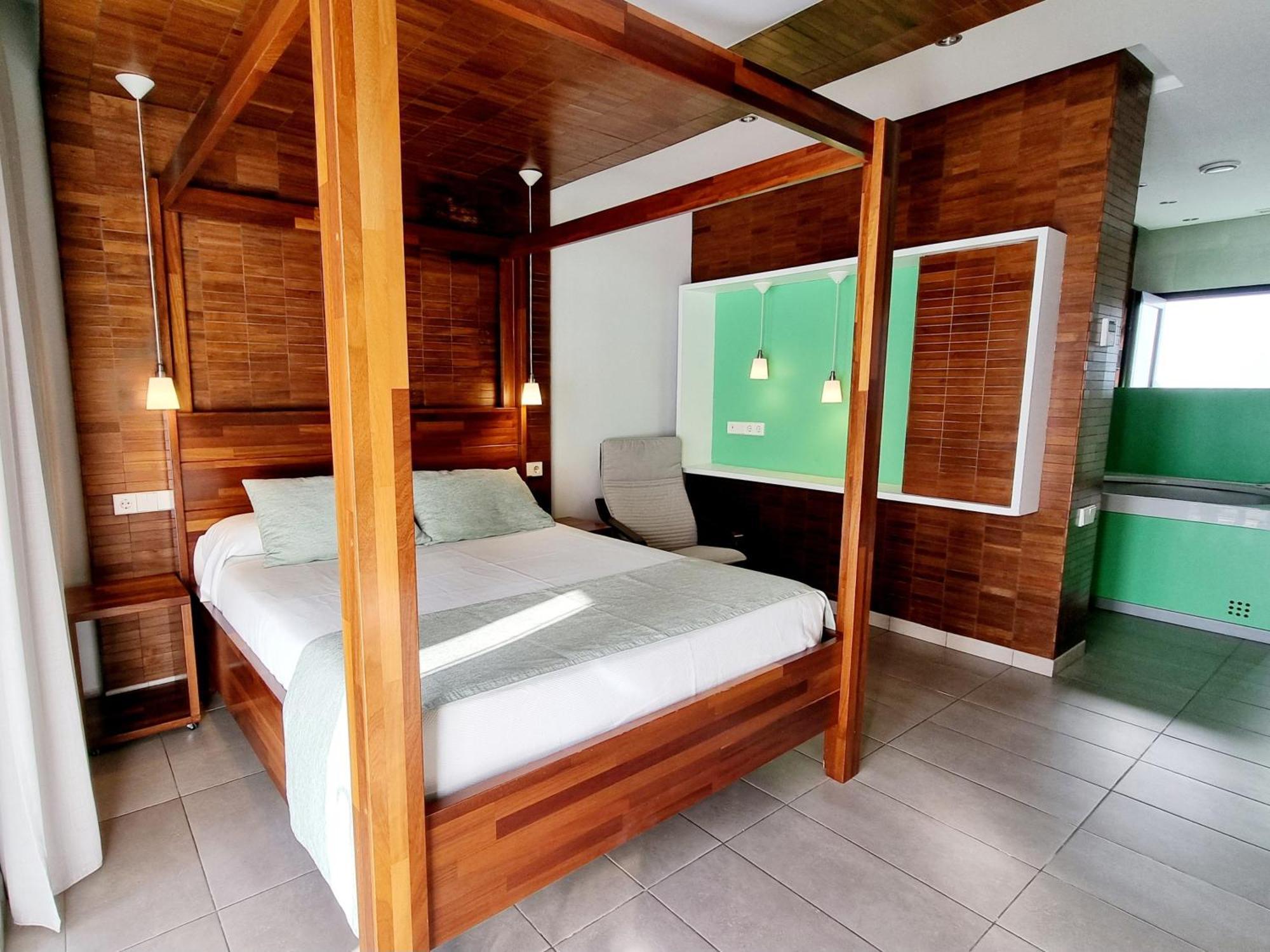 Apartamentos El Arrecife โกนิล เด ลาฟรอนเตรา ภายนอก รูปภาพ